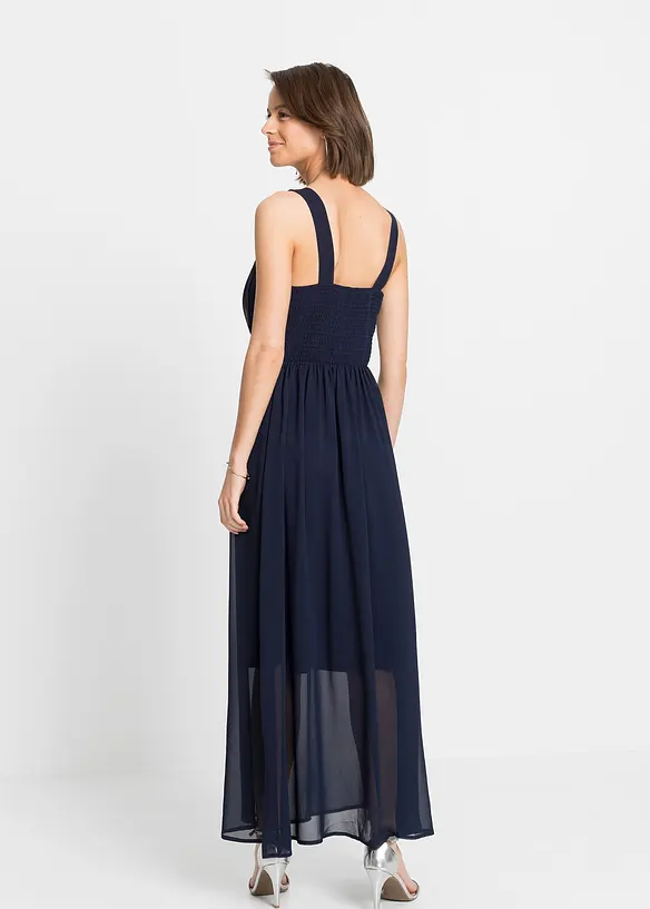 Maxikleid mit Strassstein-Applikation in blau von hinten (Totalaufnahme) - bonprix