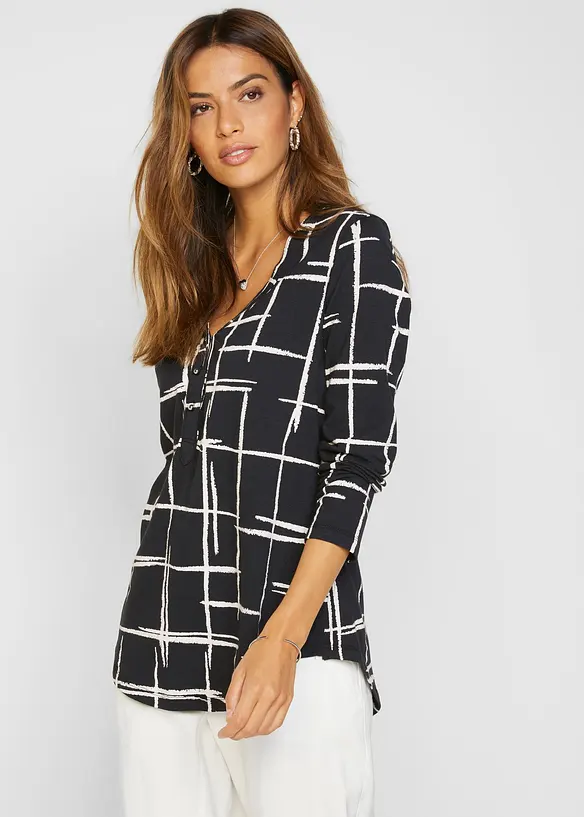 Longshirt in schwarz von vorne (im Anschnitt) - bonprix