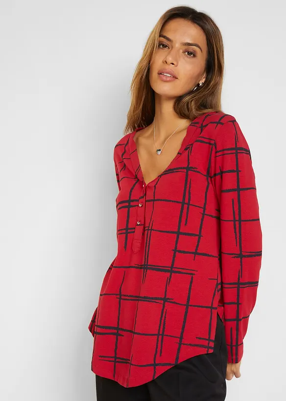 Longshirt in rot von vorne (im Anschnitt) - bonprix