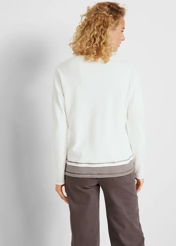 Baumwoll-Langarmshirt, 2 in 1-Optik in weiß von hinten (im Anschnitt) - bonprix