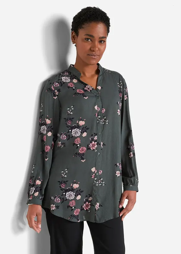 Longbluse aus fließender Viskose in grün von vorne (im Anschnitt) - bonprix