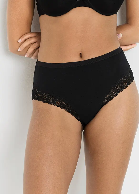 Maxislip mit Bio-Baumwolle und Spitze (4er Pack) in schwarz von vorne - bonprix