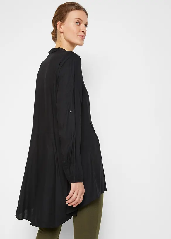 Vokuhila-Bluse aus fließender Viskose in schwarz von hinten (im Anschnitt) - bonprix