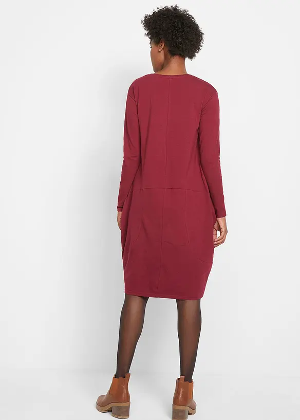 Jerseykleid in O-Shape in rot von hinten (Totalaufnahme) - bonprix