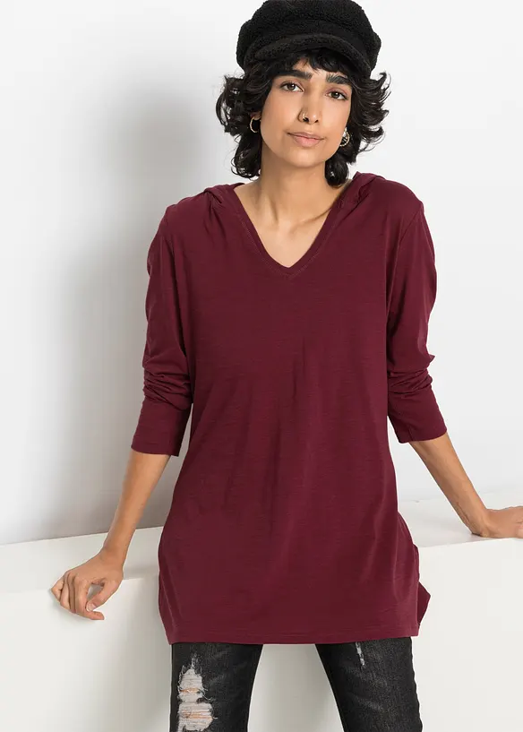 Longshirt mit Kapuze in rot von vorne (im Anschnitt) - bonprix