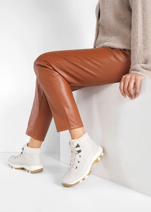 Gefütterte Schnürboots in beige - bonprix