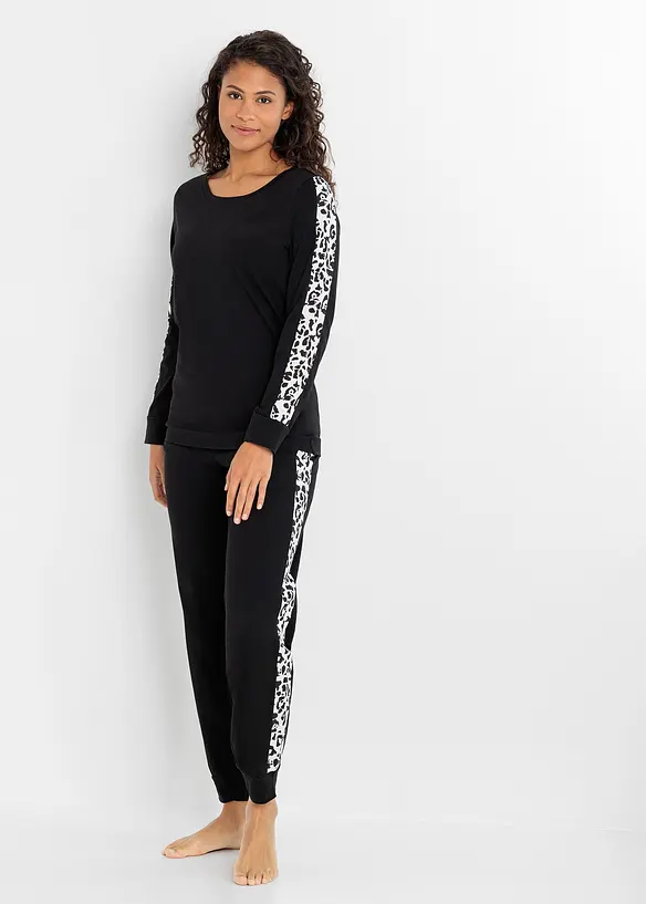 Pyjama aus reiner Bio-Baumwolle in schwarz von vorne (Totalaufnahme) - bonprix