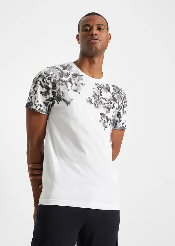T-Shirt aus reiner Bio-Baumwolle, Slim Fit in weiß von vorne (im Anschnitt) - bonprix