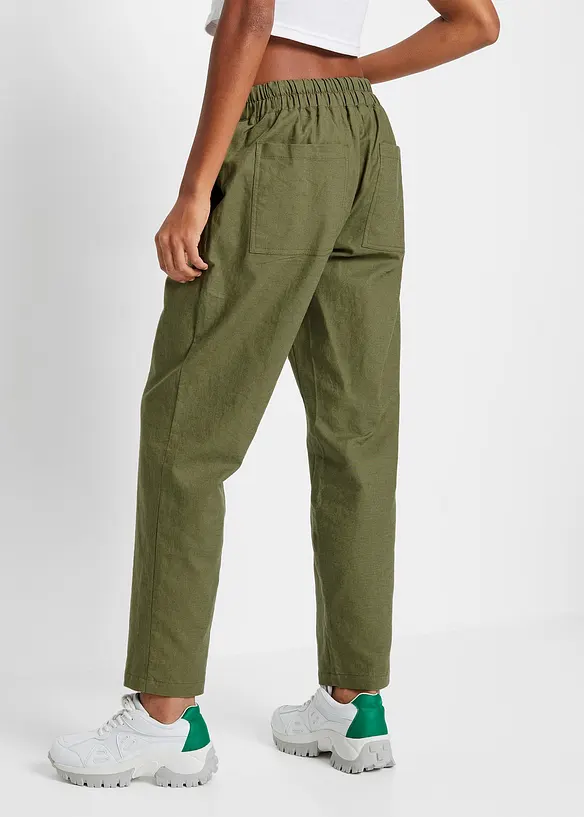 Schlupfhose aus luftigem Leinen-Baumwoll-Mix in grün von hinten - bonprix Schlupfhose aus luftigem Leinen-Baumwoll-Mix in grün von hinten - bonprix