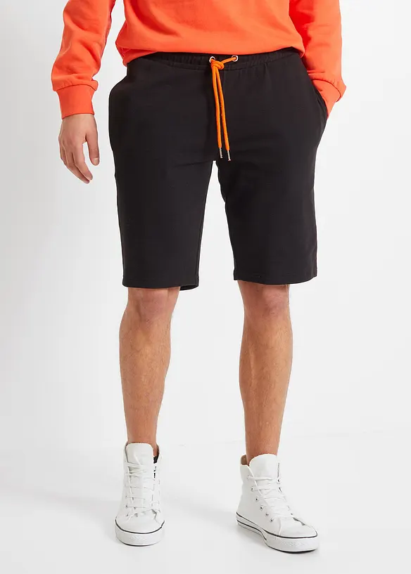 Sweat-Bermuda aus reiner Baumwolle in schwarz von vorne - bonprix