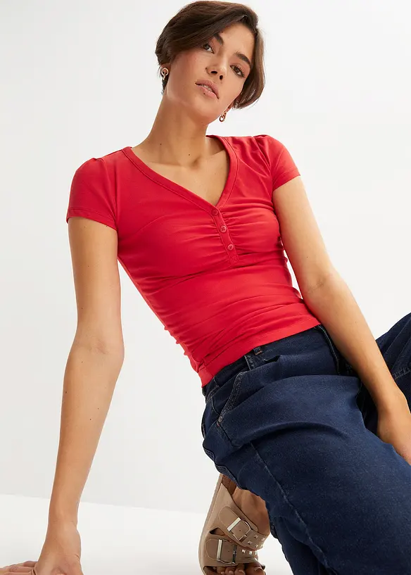 Shirt mit Knopfleiste mit Bio-Baumwolle in rot von vorne (im Anschnitt) - bonprix Shirt mit Knopfleiste mit Bio-Baumwolle in rot von vorne (im Anschnitt) - bonprix