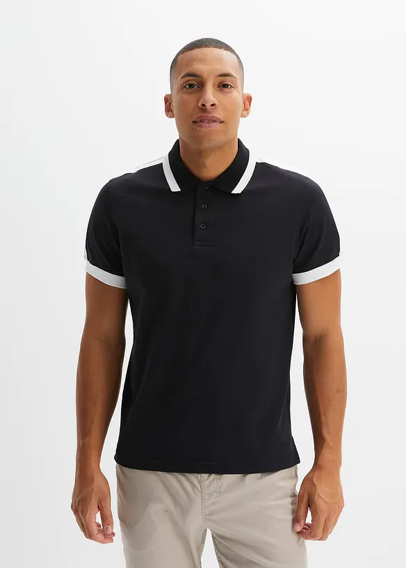 Piqué-Poloshirt aus reiner Bio-Baumwolle in schwarz von vorne (im Anschnitt) - bonprix