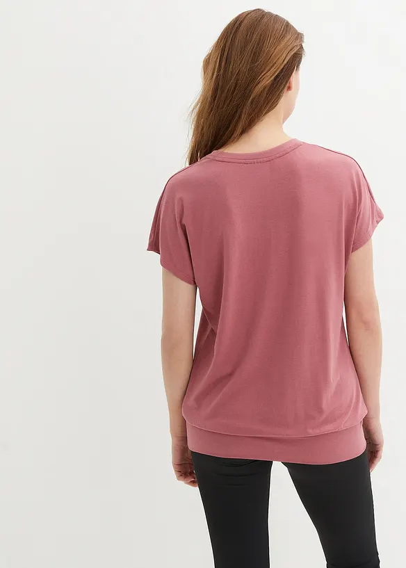 Weites Sport-Shirt mit breitem Saum am Bündchen in lila von hinten (im Anschnitt) - bonprix Weites Sport-Shirt mit breitem Saum am Bündchen in lila von hinten (im Anschnitt) - bonprix