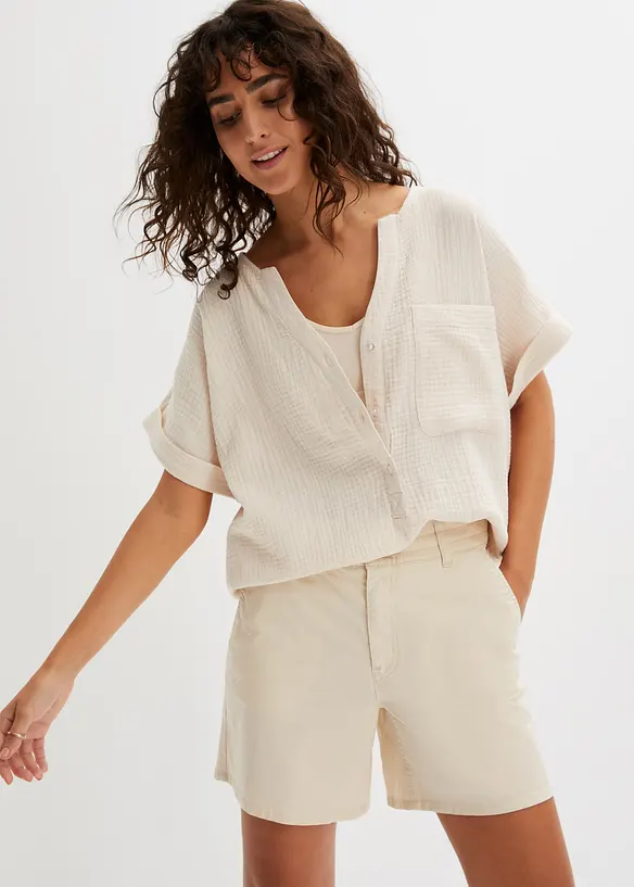 Musselin-Kurzarmbluse aus reiner Baumwolle in beige von vorne (im Anschnitt) - bonprix