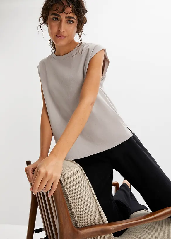 Oversize-Shirt aus reiner Bio-Baumwolle in grau von vorne (im Anschnitt) - bonprix Oversize-Shirt aus reiner Bio-Baumwolle in grau von vorne (im Anschnitt) - bonprix