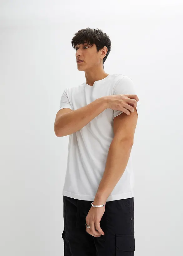 T-Shirt (5er Pack) in weiß von vorne (im Anschnitt) - bonprix