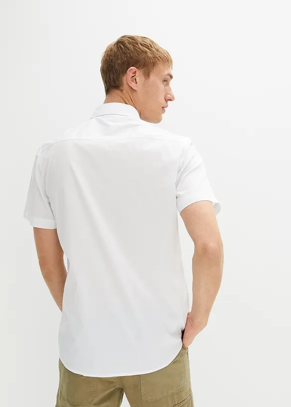 Stretch-Kurzarmhemd in Slim Fit in weiß von hinten (im Anschnitt) - bonprix