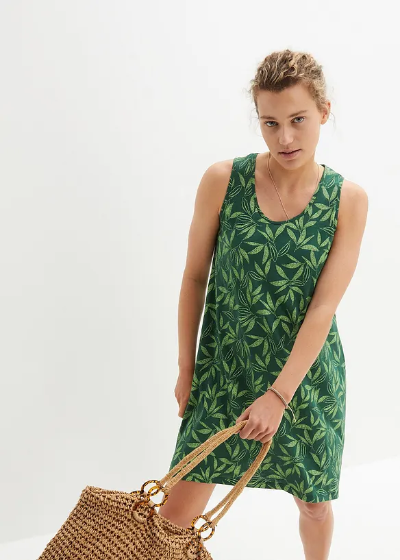 Hänger-Kleid aus Bio-Baumwolle in grün von vorne (Totalaufnahme) - bonprix