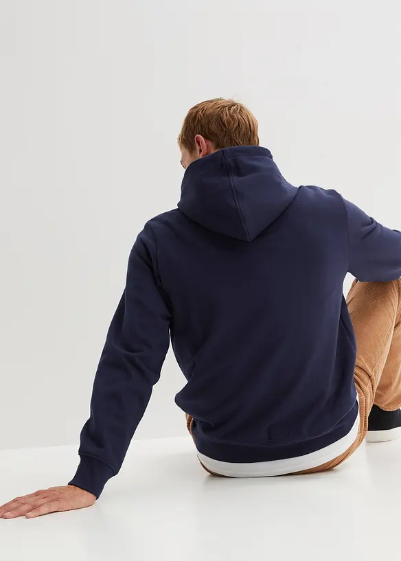 Hoodie in Regular Fit in blau von hinten (im Anschnitt) - bonprix