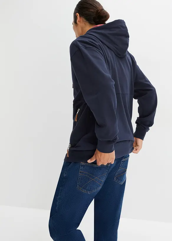 Kapuzen-Sweatjacke aus weichem Baumwoll-Mix, Loose Fit in blau von hinten (im Anschnitt) - bonprix