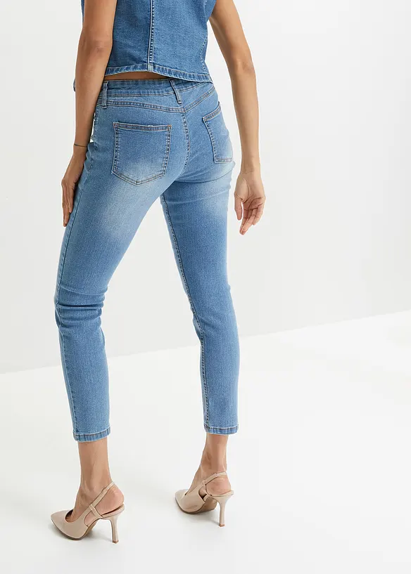 Slim Fit Jeans Mid Waist, cropped in blau von hinten - bonprix