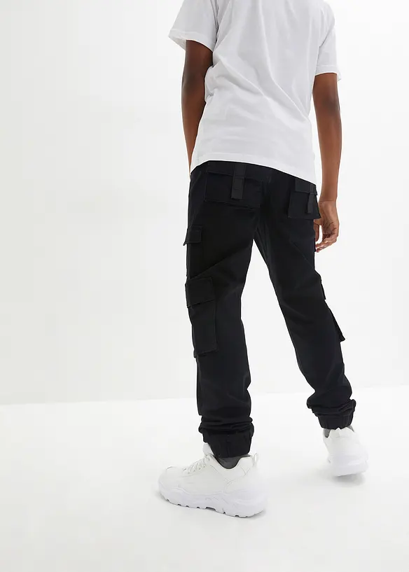 Regular Fit Stretch-Cargo-Schlupfhose mit praktischen Taschen in schwarz von hinten - bonprix