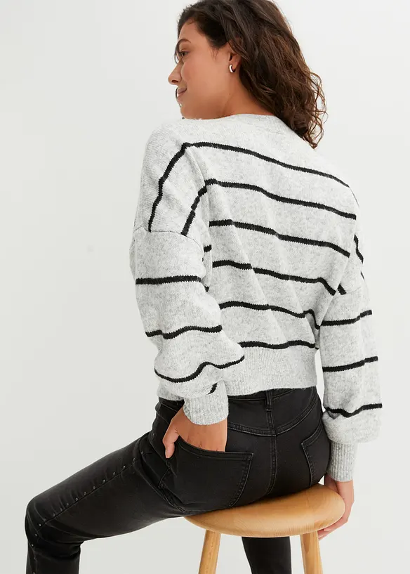 Gestreifter Pullover im Oversized Fit in grau von hinten (im Anschnitt) - bonprix