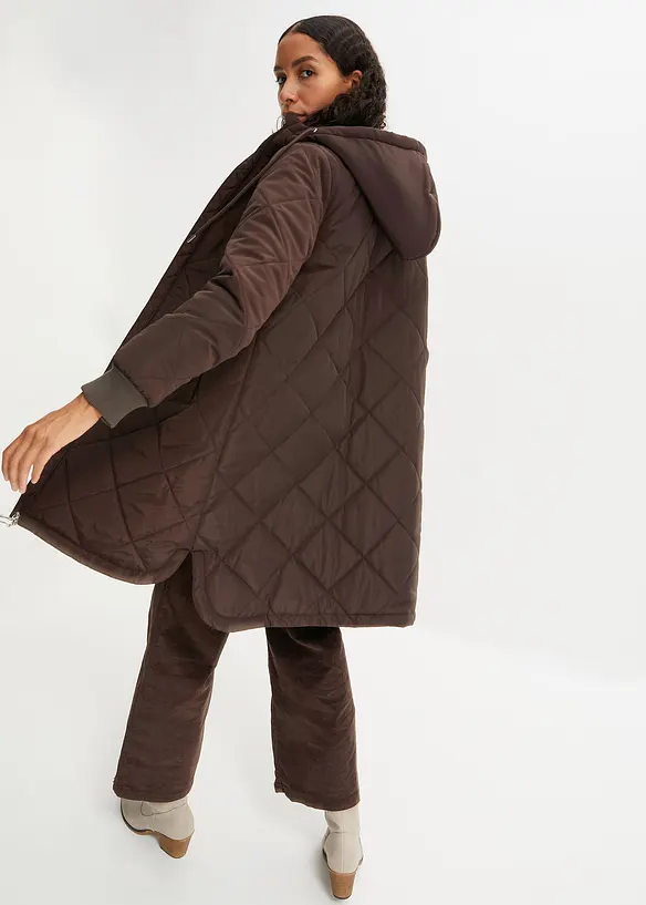 Kapuzen-Kurzmantel mit Steppung in braun von hinten (Totalaufnahme) - bonprix