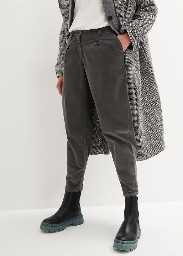 Balloon-Cordhose aus elastischem Baumwoll-Mix in grau von vorne - bonprix