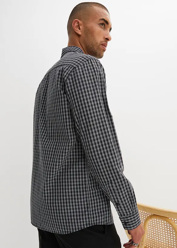 Business-Hemd aus Bio-Baumwoll-Popeline in Regular Fit in schwarz von hinten (im Anschnitt) - bonprix