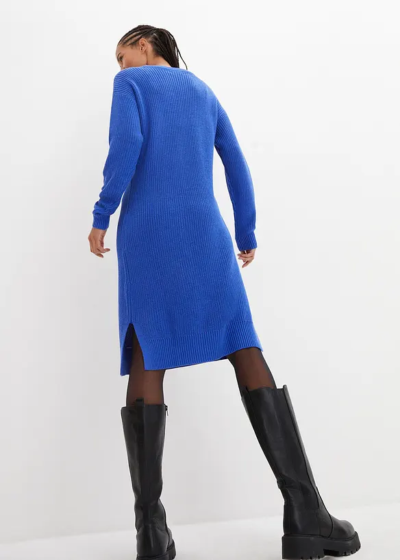 Oversize-Strickkleid aus Rippstrick Baumwoll-Mix in blau von hinten (Totalaufnahme) - bonprix