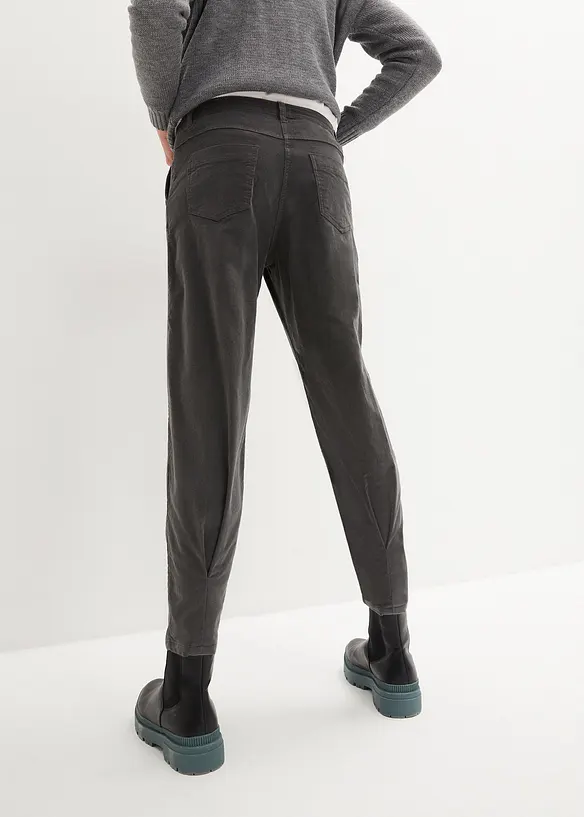 Balloon-Cordhose aus elastischem Baumwoll-Mix in grau von hinten - bonprix