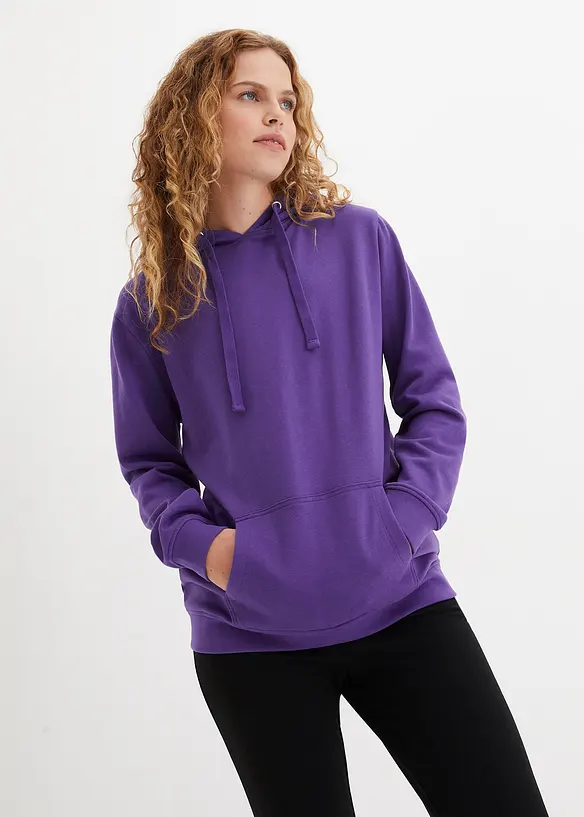 Hoodie in lila von vorne (im Anschnitt) - bonprix
