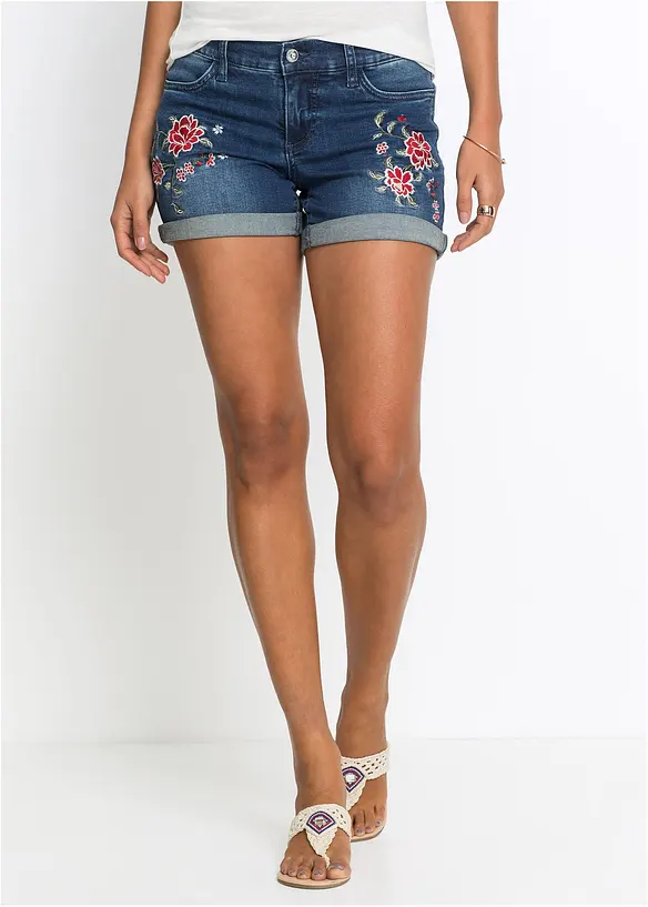 Jeans-Shorts Mid Waist, Stickerei in blau von vorne - bonprix