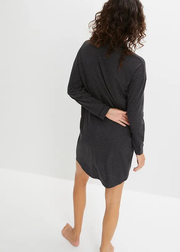 Oversized Nachthemd aus reiner Baumwolle in schwarz von hinten (Totalaufnahme) - bonprix
