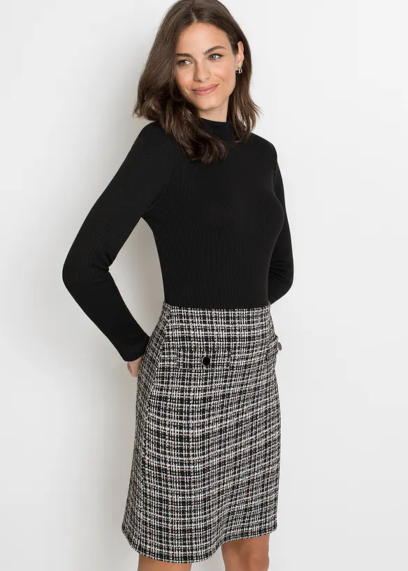 Minikleid aus fließendem Viskose-Mix in schwarz von vorne (Totalaufnahme) - bonprix Minikleid aus fließendem Viskose-Mix in schwarz von vorne (Totalaufnahme) - bonprix