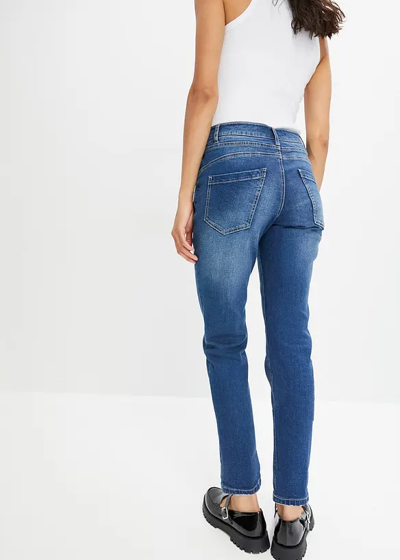 Boyfriend Jeans Mid Waist in blau von hinten - bonprix