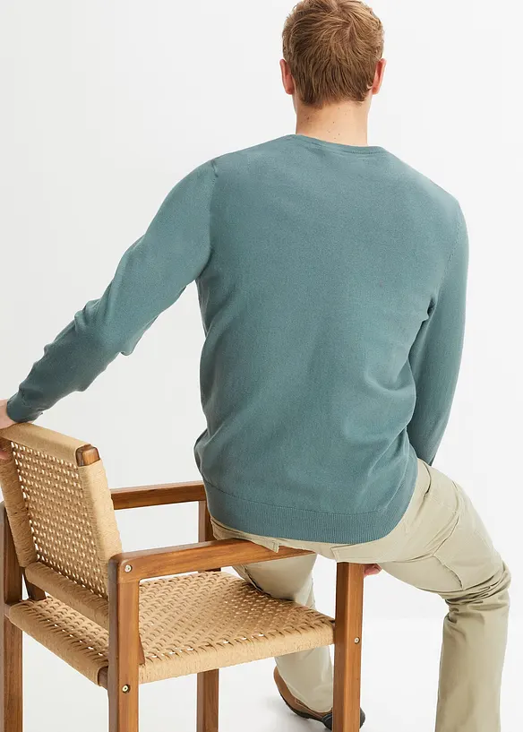 Feinstrickpullover aus weichem Baumwollmix in grün von hinten (im Anschnitt) - bonprix