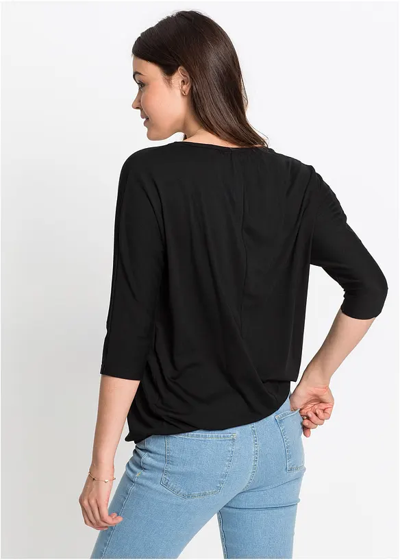 Oversize-Shirt aus Viskose-Mix in schwarz von hinten (im Anschnitt) - bonprix