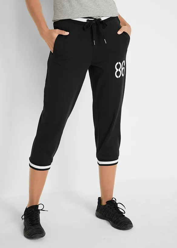 Jogginghose, 3/4-Länge aus Baumwollmix in schwarz von vorne - bonprix