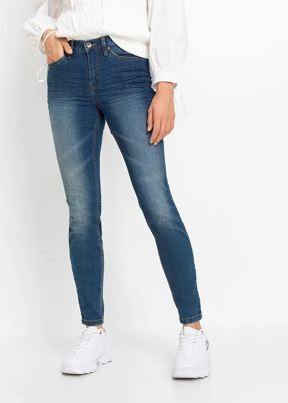 Skinny-Jeans, Mid Waist, cropped in blau von vorne - bonprix Skinny-Jeans, Mid Waist, cropped in blau von vorne - bonprix