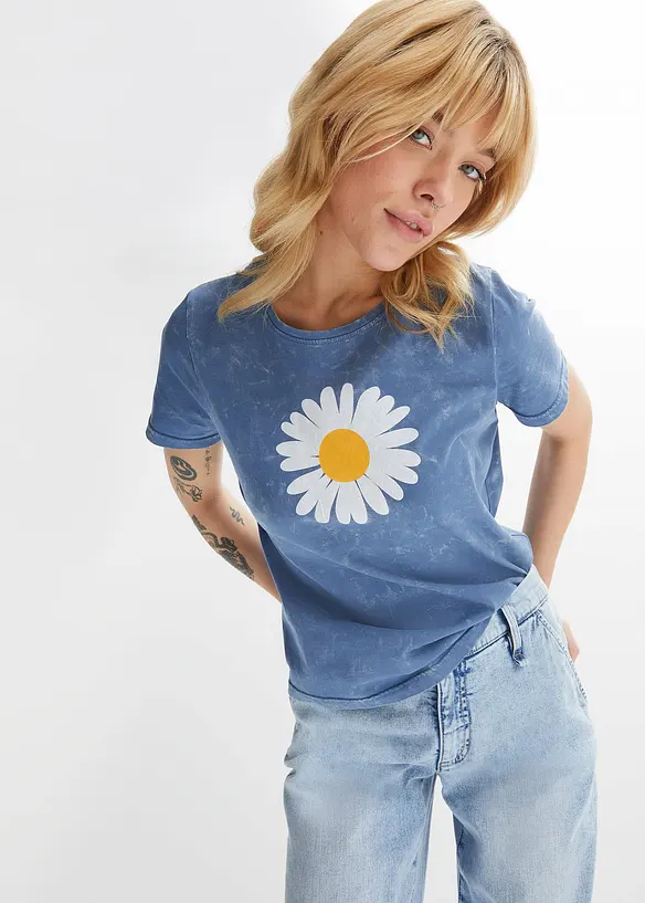 T-Shirt aus reiner Bio-Baumwolle in blau von vorne (im Anschnitt) - bonprix