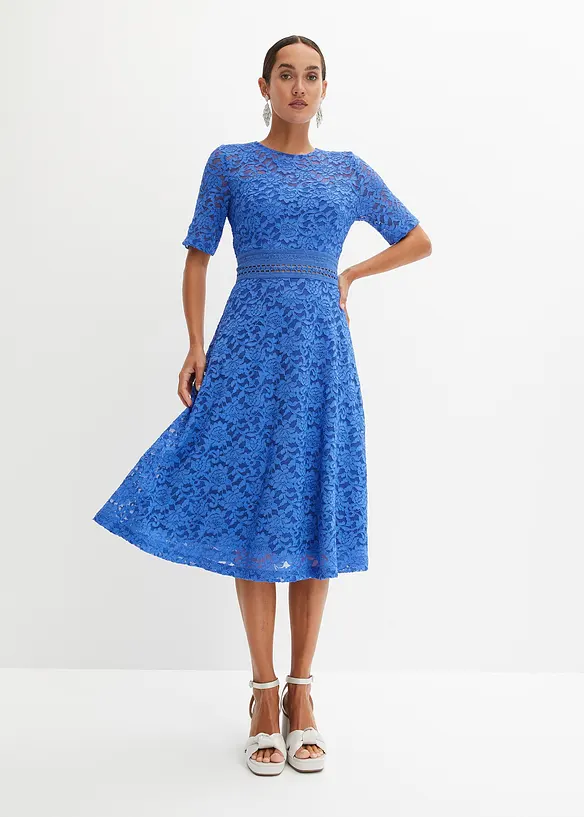 Spitzenkleid mit Häkeleinsatz in blau von vorne (Totalaufnahme) - bonprix Spitzenkleid mit Häkeleinsatz in blau von vorne (Totalaufnahme) - bonprix