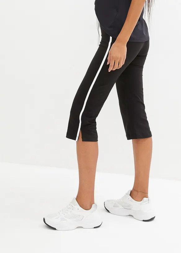 3/4 Sporthose in schwarz von vorne - bonprix
