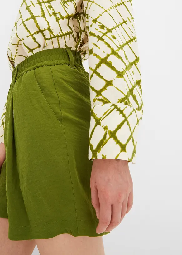 Schlupf-Shorts aus luftigem Crêpe