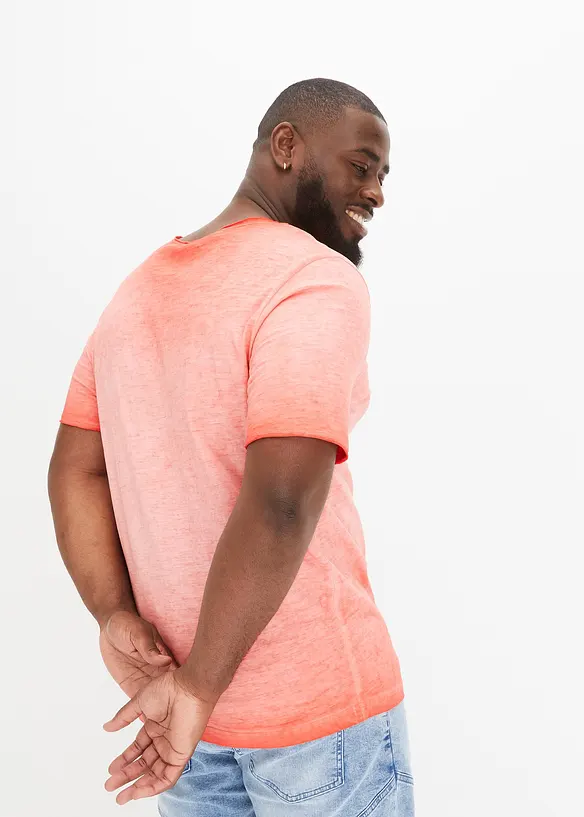 T-Shirt aus reiner Bio-Baumwolle in rot von hinten (im Anschnitt) - bonprix