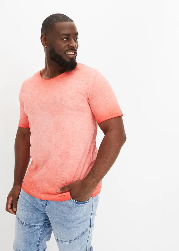 T-Shirt aus reiner Bio-Baumwolle in rot von vorne (im Anschnitt) - bonprix