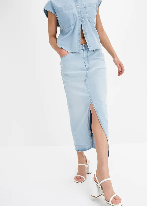 Jeansrock mit Schlitz in blau von vorne - bonprix