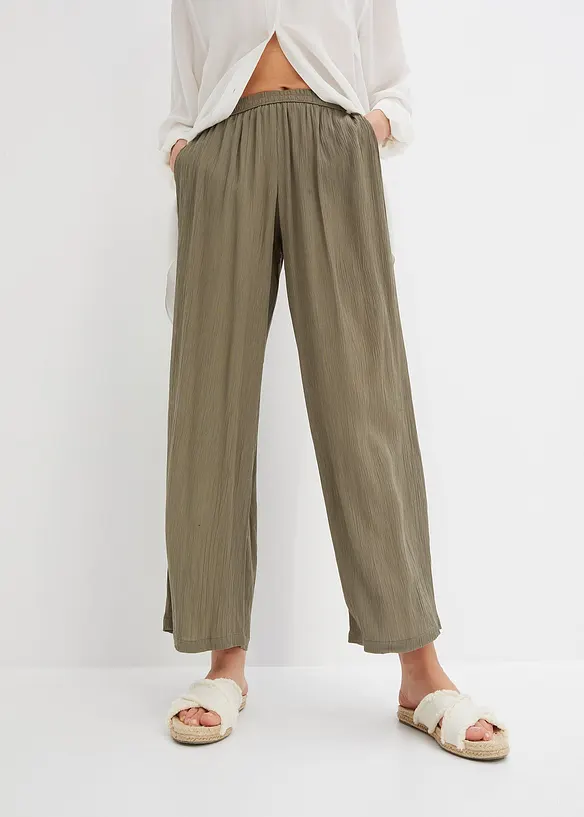Palazzo-Hose aus softer Viskose in grün von vorne - bonprix