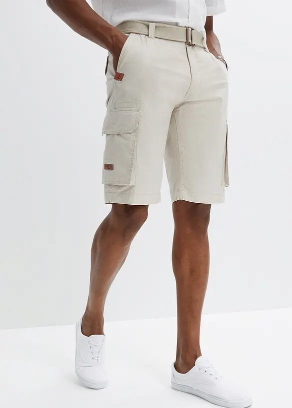 Cargo-Bermuda mit Dehnbund und Gürtel in Regular Fit in grau von vorne - bonprix